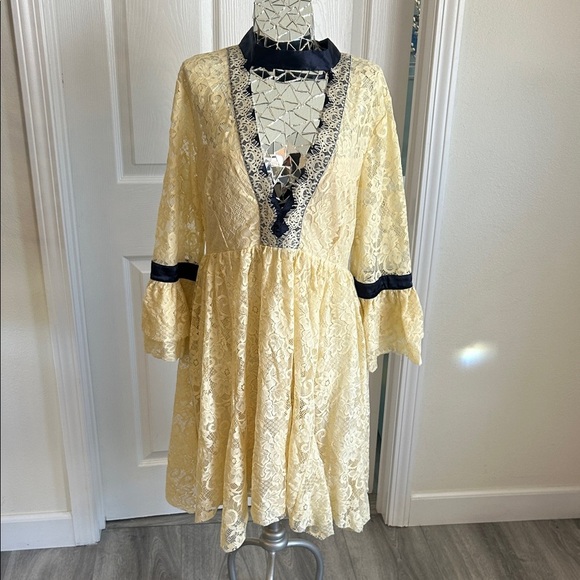Free People Cream Lace Dress - Picture 1 of 10